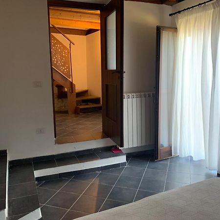 Il Borgo Dei Normanni Villa Colliano Eksteriør billede