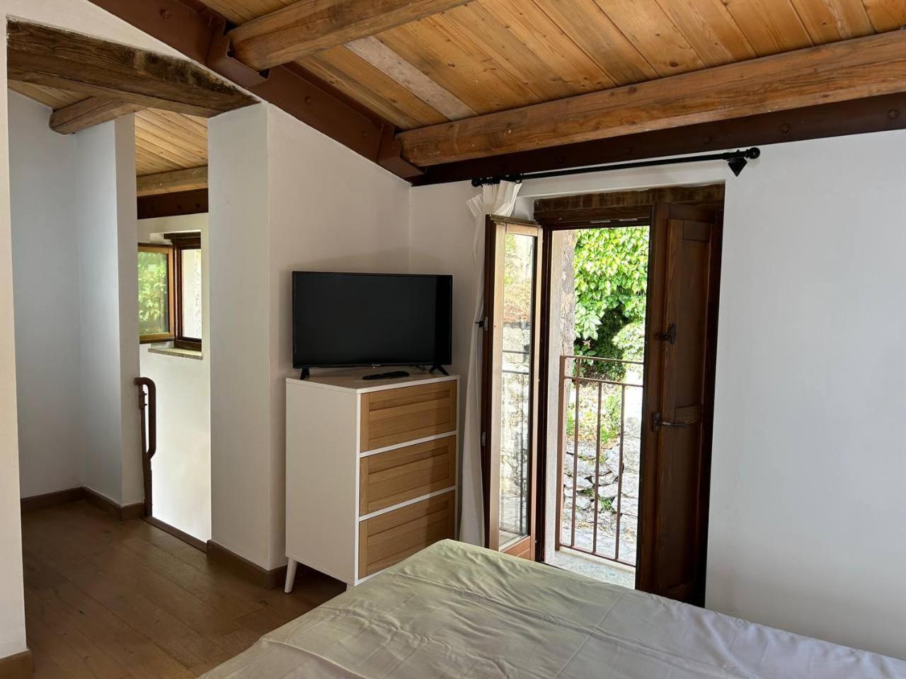 Il Borgo Dei Normanni Villa Colliano Eksteriør billede